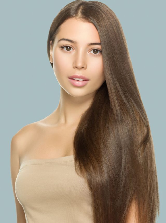 brune-cheveux-raides2